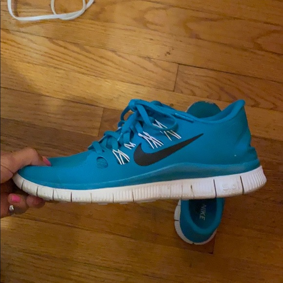 Nike Running Sneakers - Picture 4 of 4